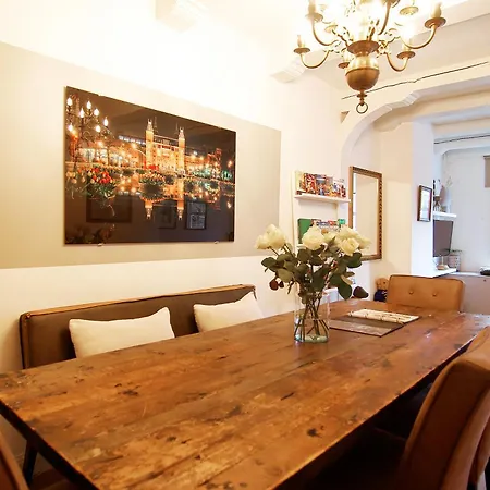 Sonnenberg Canal View