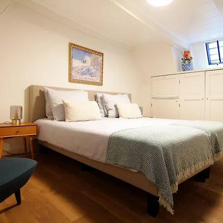 Sonnenberg Canal View Pensionat 4*