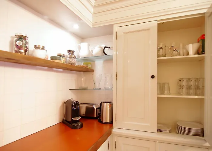 Sonnenberg Canal View