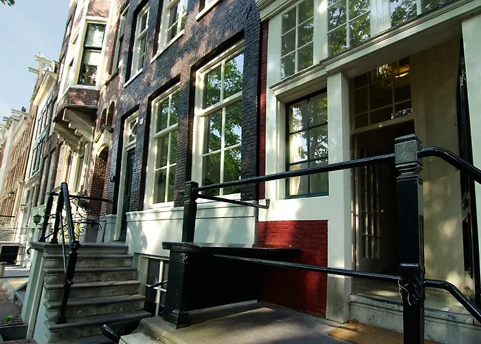 Гостевой дом Sonnenberg Canal View 4*